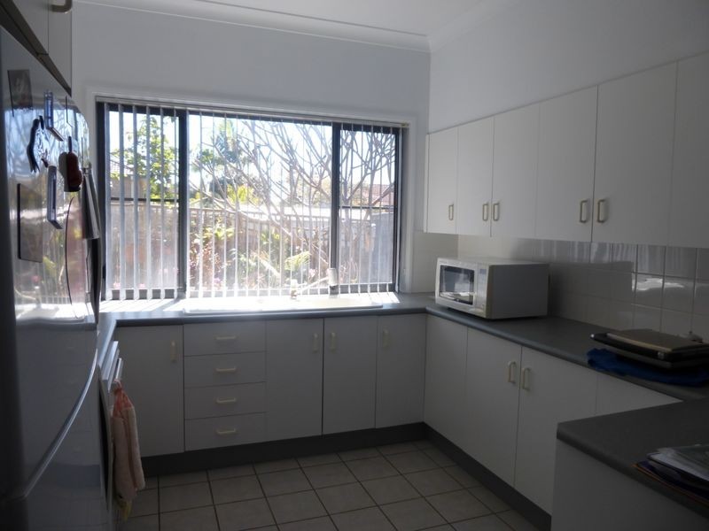 2/17 Belle Villa Parade, Old Bar NSW 2430