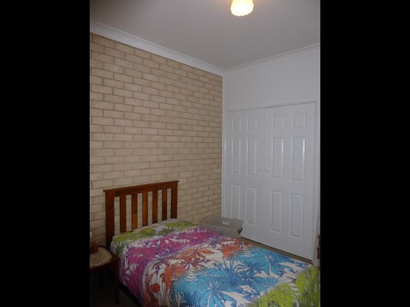 2/17 Belle Villa Parade, Old Bar NSW 2430