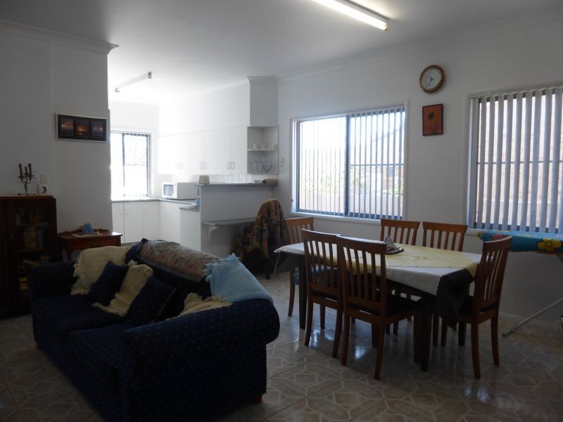 2/17 Belle Villa Parade, Old Bar NSW 2430