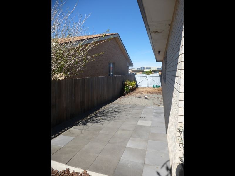 2/17 Belle Villa Parade, Old Bar NSW 2430