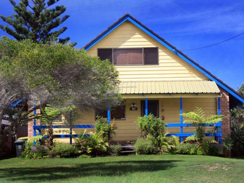 16 Lewis Street, Old Bar NSW 2430