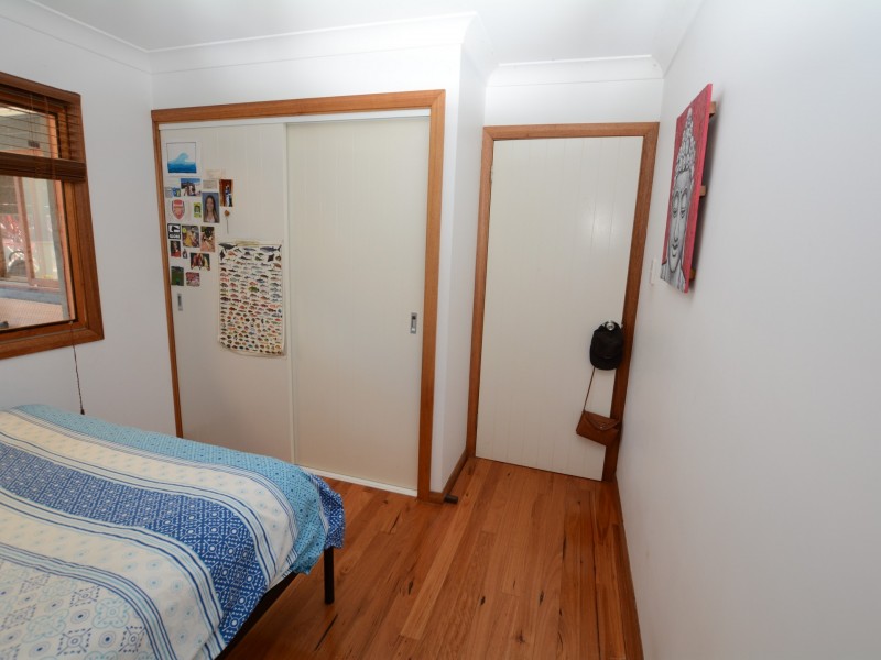 1/5 Flagtail Avenue, Old Bar NSW 2430