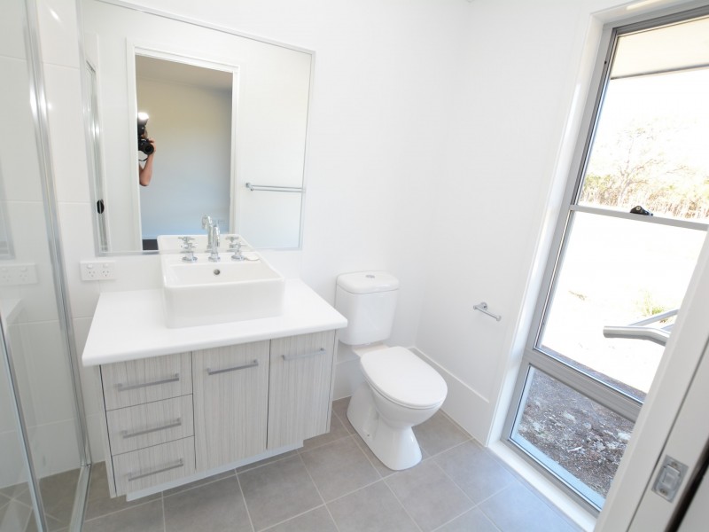 78 Albatross Way, Old Bar NSW 2430