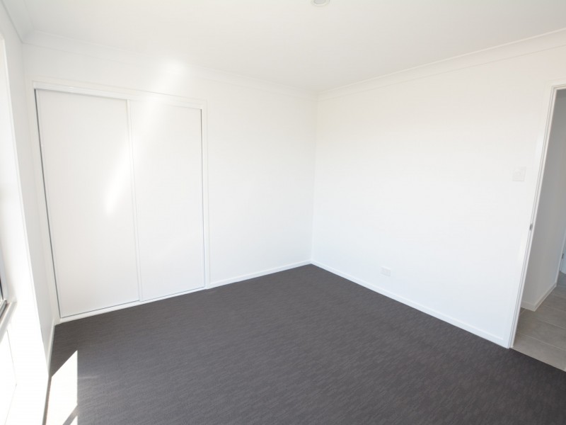 78 Albatross Way, Old Bar NSW 2430