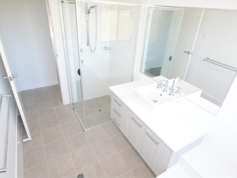 78 Albatross Way, Old Bar NSW 2430
