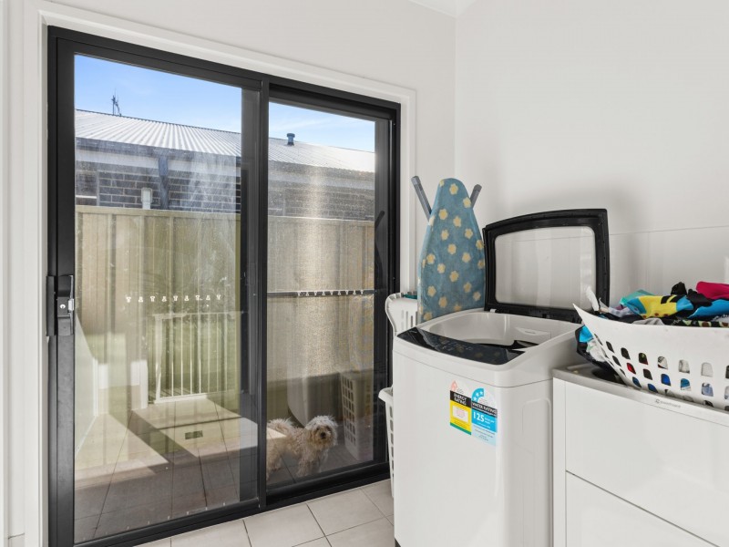 74 Albatross Way, Old Bar NSW 2430