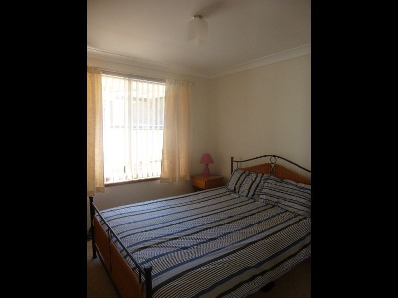 1 Suni Drive, Old Bar NSW 2430