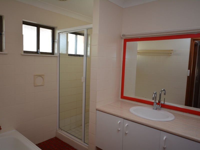 48 Waterman Street, Old Bar NSW 2430