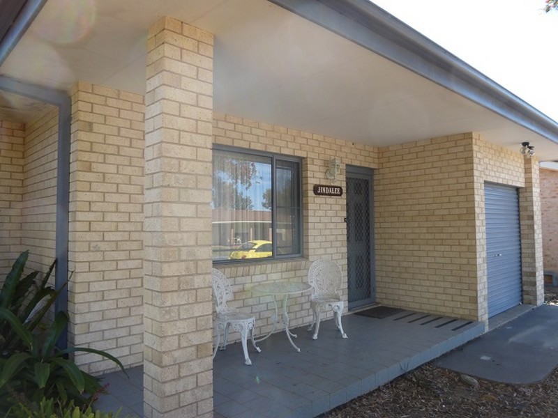 2/17 Belle Villa Parade, Old Bar NSW 2430