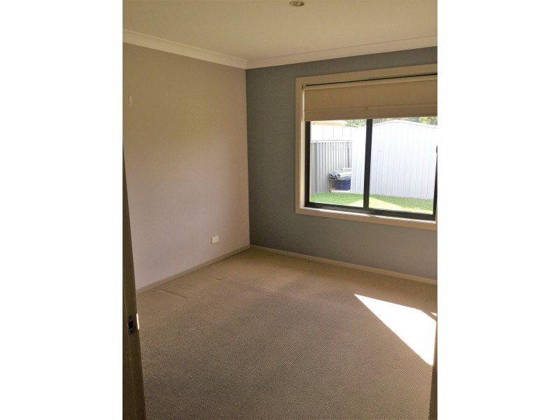 7 Rosier Place, Old Bar NSW 2430