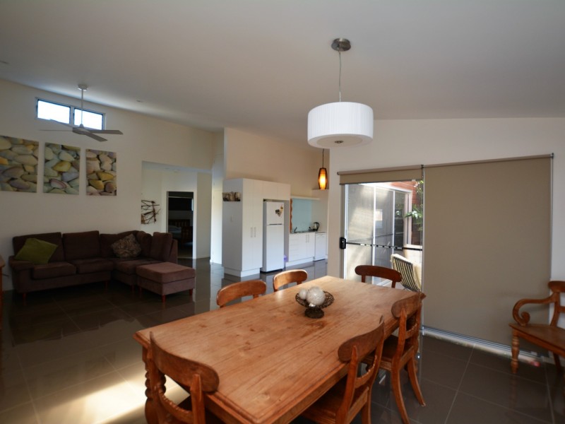 22 Bluehaven Drive, Old Bar NSW 2430