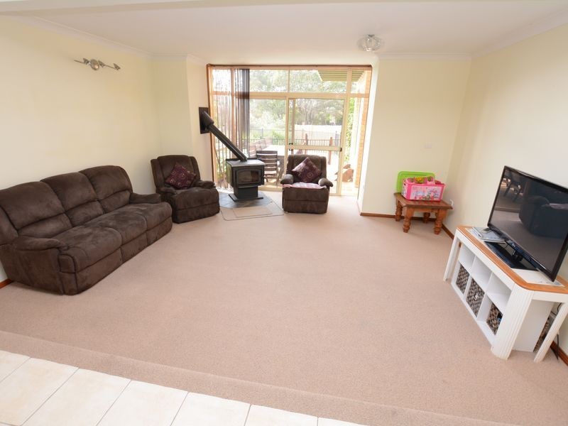 17 Suni Drive, Old Bar NSW 2430