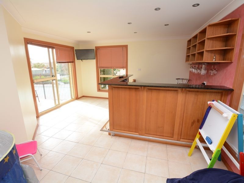 17 Suni Drive, Old Bar NSW 2430