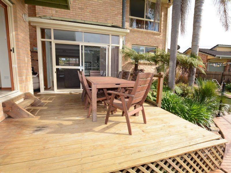 17 Suni Drive, Old Bar NSW 2430