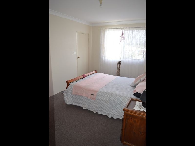 2/31 Old Bar Road, Old Bar NSW 2430
