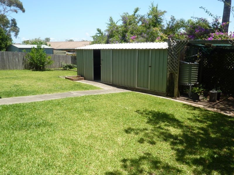 43 Molong Road, Old Bar NSW 2430