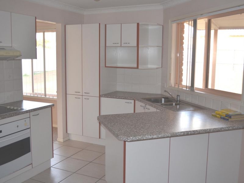 5 Burrawong Cres, Taree NSW 2430