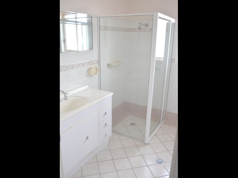 5 Burrawong Cres, Taree NSW 2430