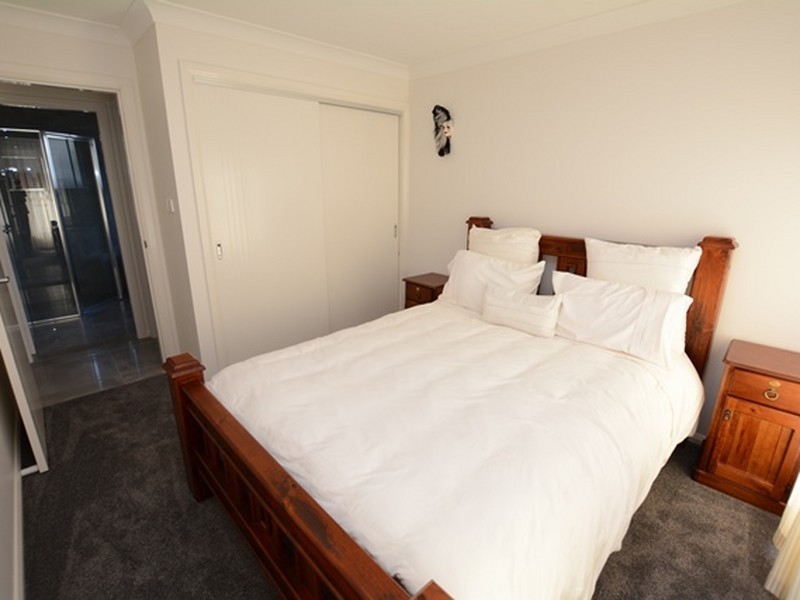 78 Forest Lane, Old Bar NSW 2430