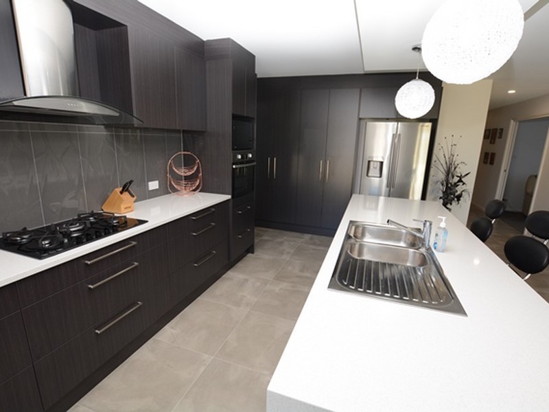 78 Forest Lane, Old Bar NSW 2430