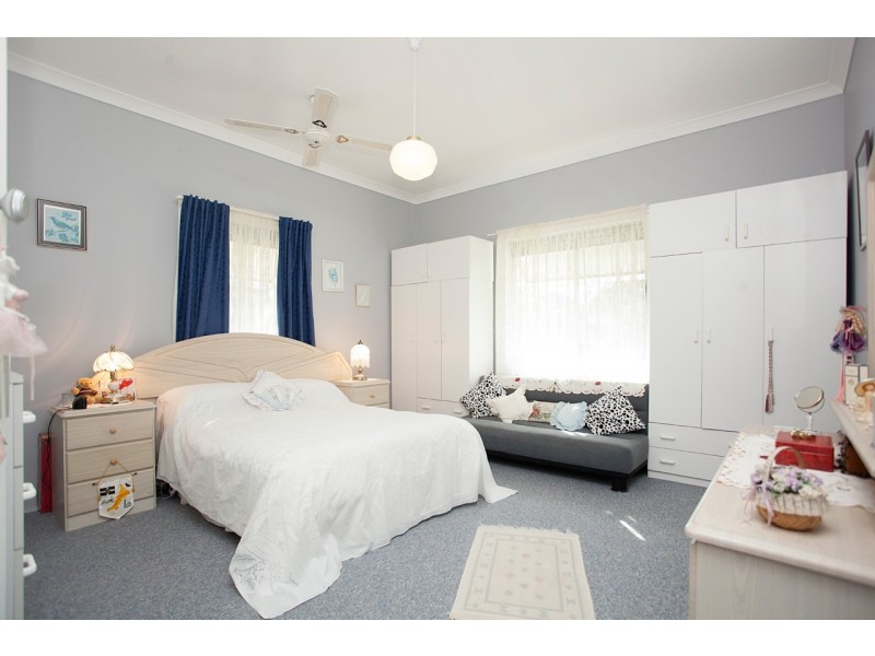 20 Stevenson Street, Taree NSW 2430