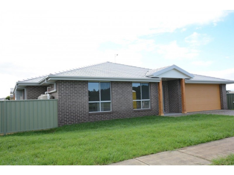 88 Albatross Way, Old Bar NSW 2430