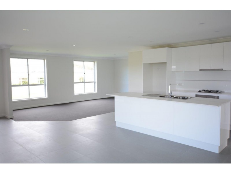 88 Albatross Way, Old Bar NSW 2430