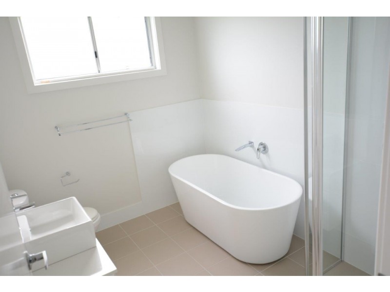 88 Albatross Way, Old Bar NSW 2430