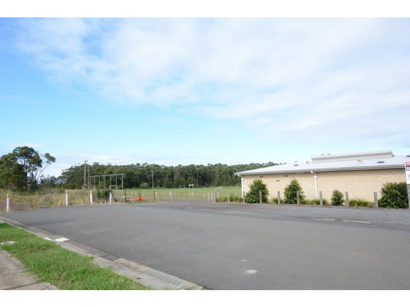 88 Albatross Way, Old Bar NSW 2430