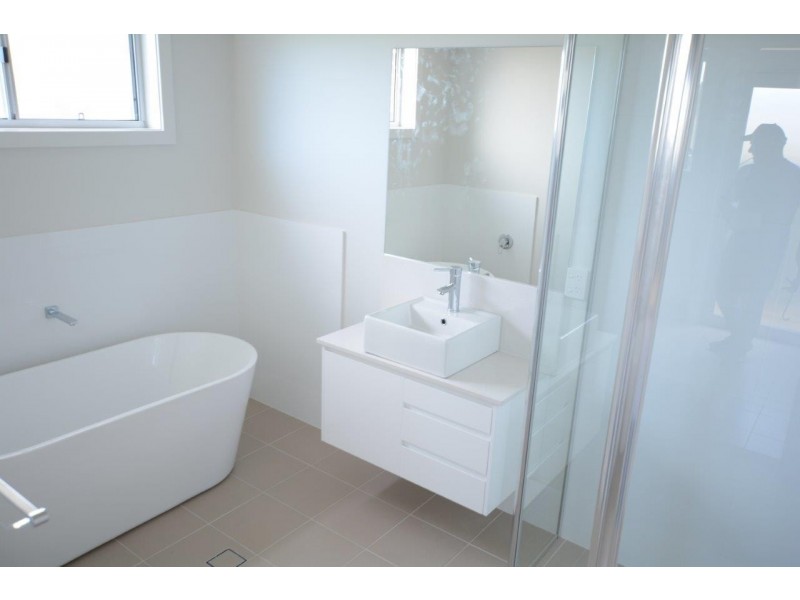 61 Bluehaven Drive, Old Bar NSW 2430