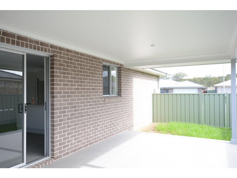 61 Bluehaven Drive, Old Bar NSW 2430