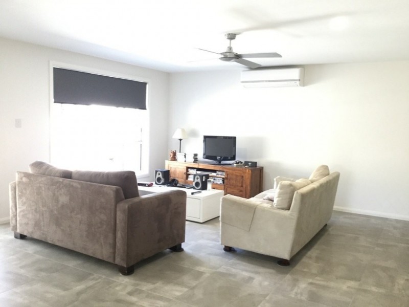 1/74 Forest Lane, Old Bar NSW 2430