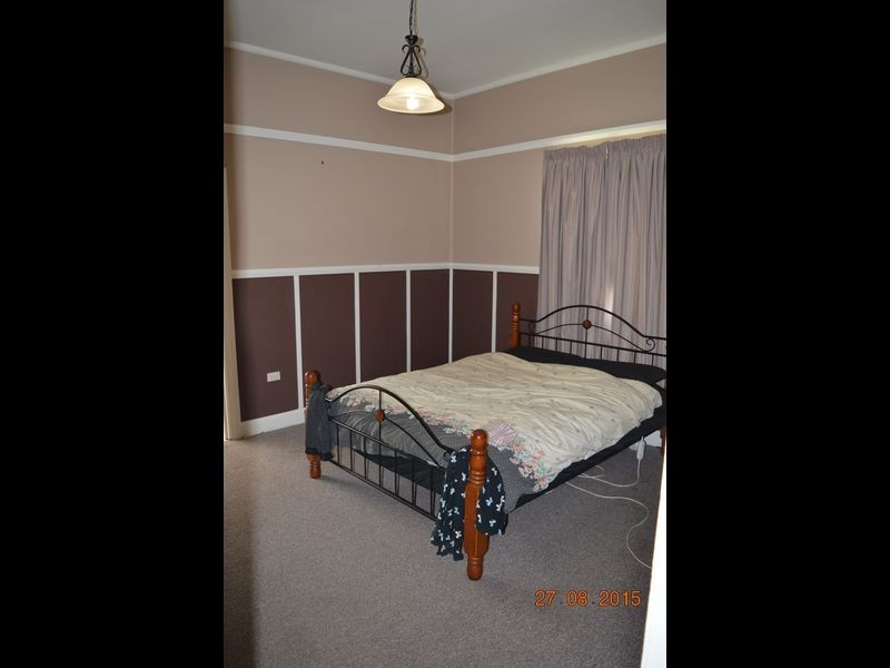 24 Beeton Parade, Taree NSW 2430