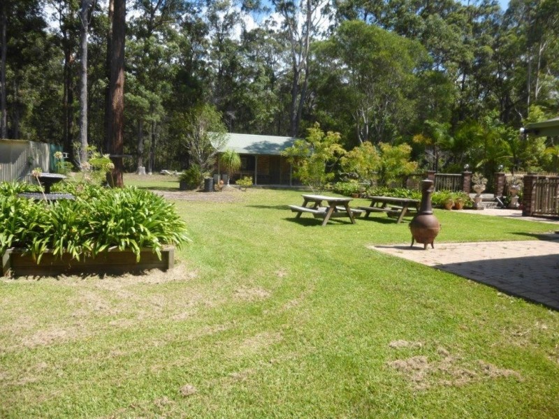 16 Kolinda Drive, Old Bar NSW 2430