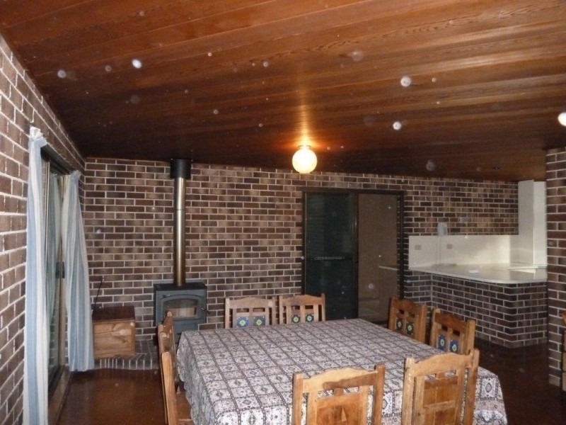 16 Kolinda Drive, Old Bar NSW 2430