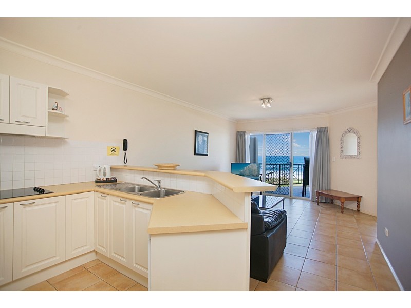 2/32 Lewis Street, Old Bar NSW 2430