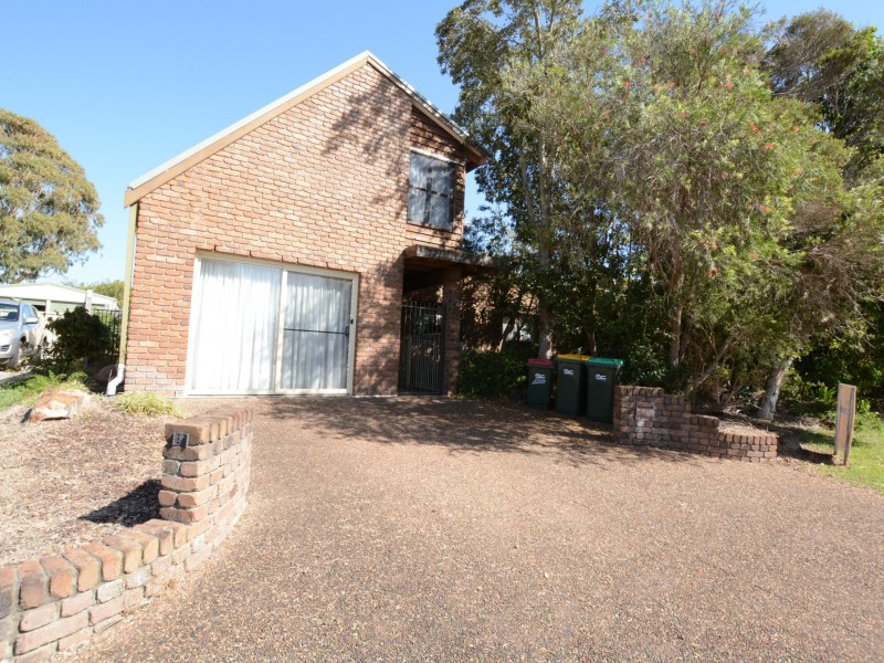 28B Clerke Street, Old Bar NSW 2430