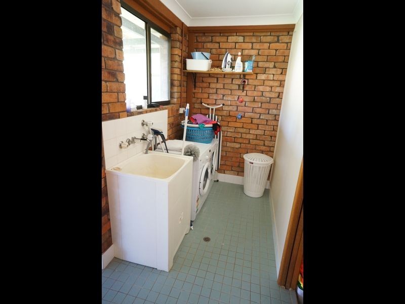 13 Gannet Crescent, Old Bar NSW 2430