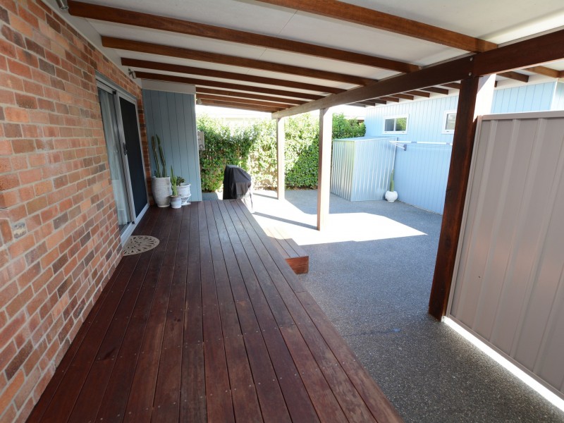 11 Hall Street, Old Bar NSW 2430