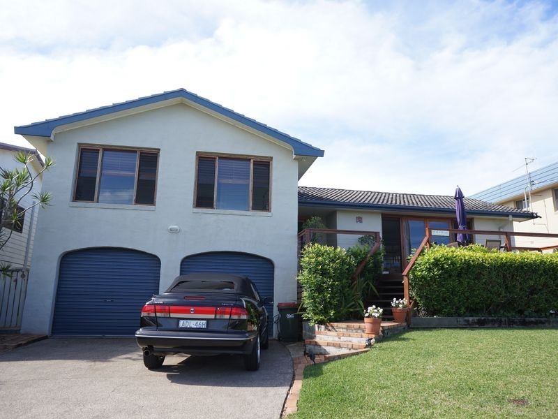 9 Smith Street, Old Bar NSW 2430