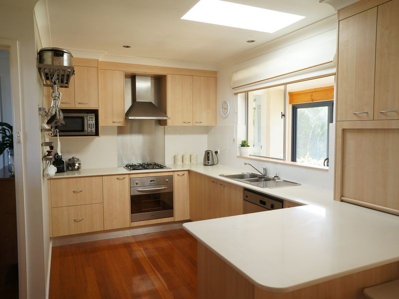 9 Smith Street, Old Bar NSW 2430