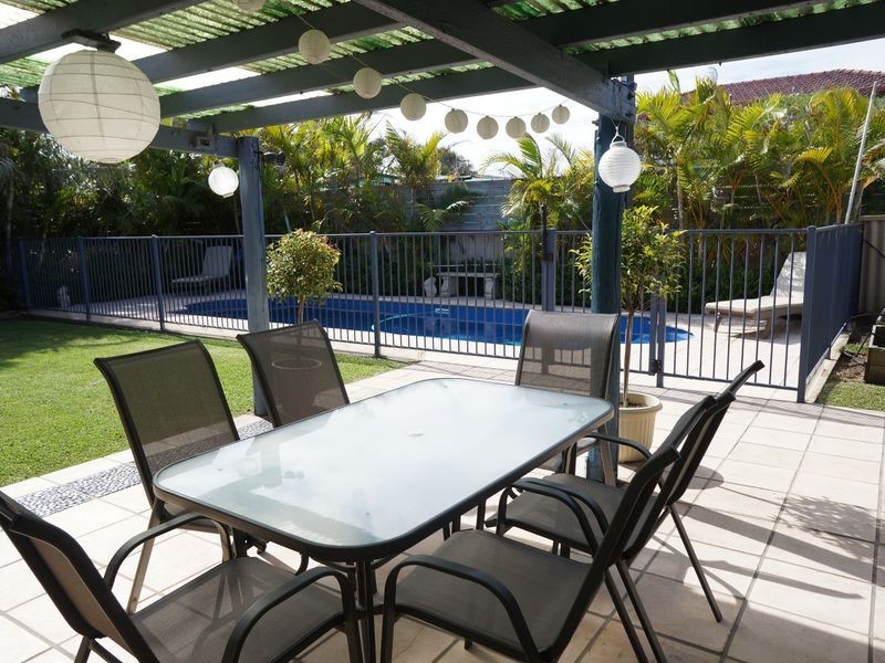 9 Smith Street, Old Bar NSW 2430
