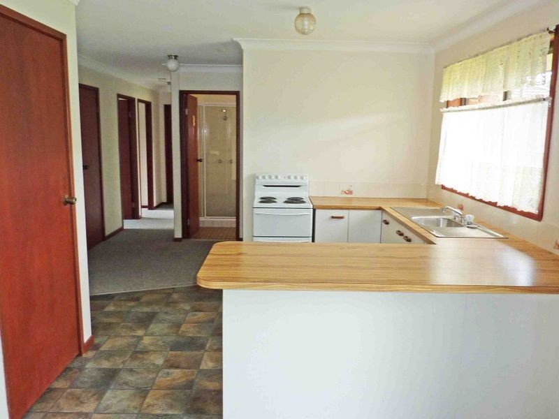 24 Suni Drive, Old Bar NSW 2430