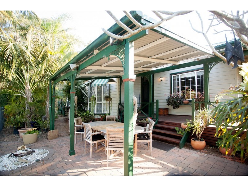 35 Narrung Place, Oxley Island NSW 2430