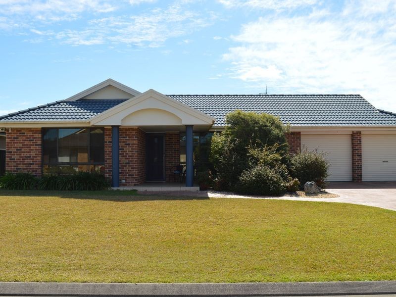 5 Rosier Place, Old Bar NSW 2430