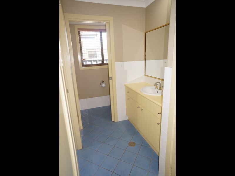5 Rosier Place, Old Bar NSW 2430