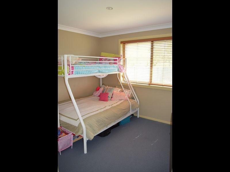 5 Rosier Place, Old Bar NSW 2430