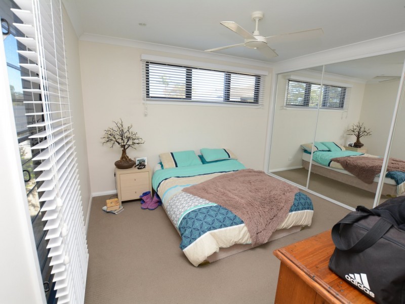 16b Mistral Place, Old Bar NSW 2430