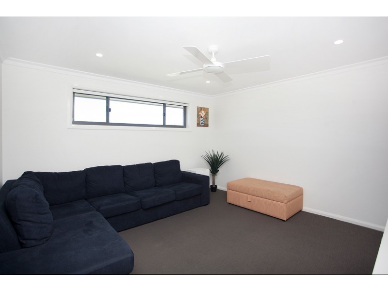 24 Shantull Drive, Wallabi Point NSW 2430