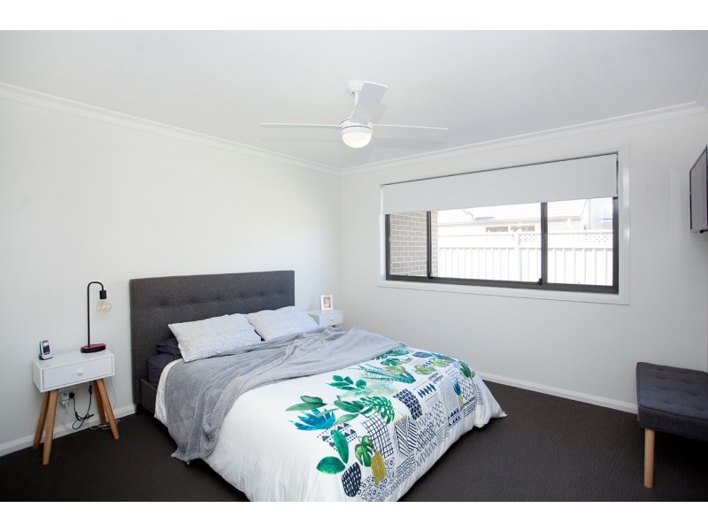 24 Shantull Drive, Wallabi Point NSW 2430